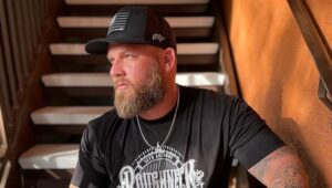 Seth Anthony, country rap rebelle : prison et résilience Seth Anthony